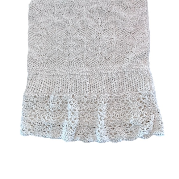 Hollister White Crochet Knit Mini Skirt Size Small Boho - Picture 2 of 4